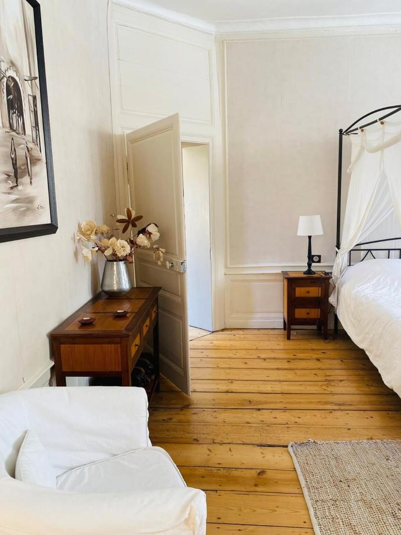 La Notre Dame Conciergerie Leroy * Boulogne-sur-Mer